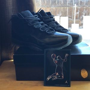 Cap & Gown 11s